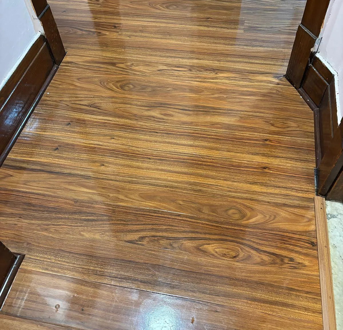 2 bed, 1100 sqft, $1,050 — Photo 1