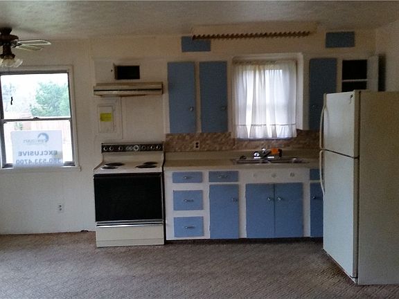 3rd image of 27205 Vernon Ave