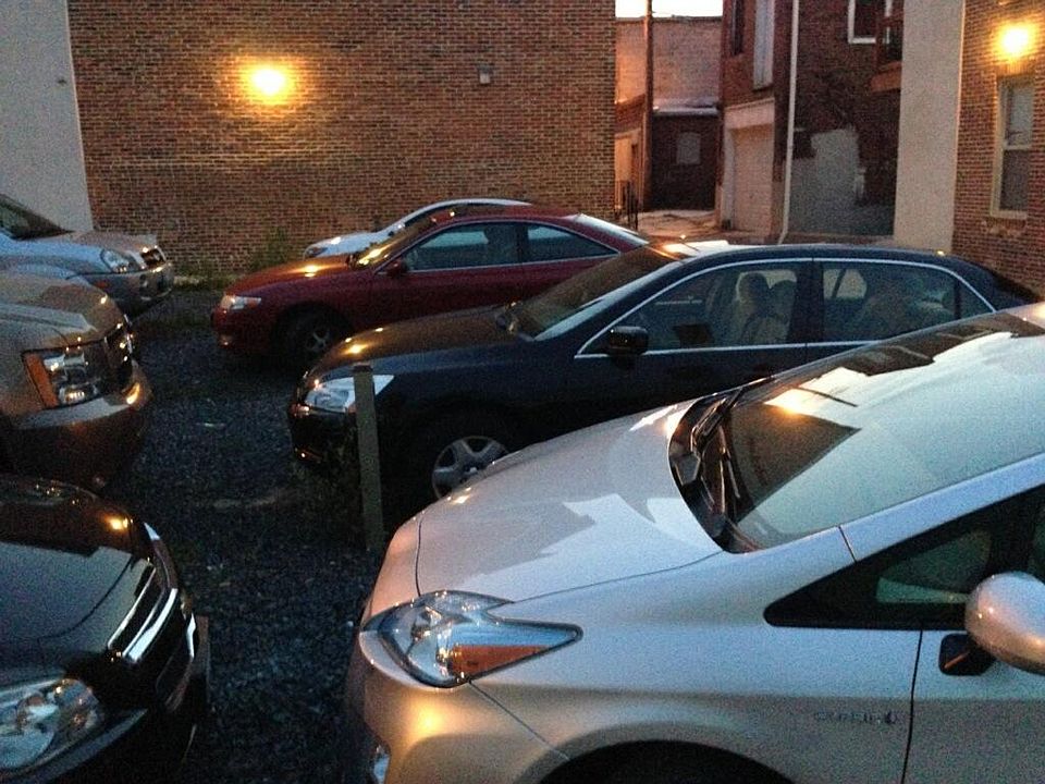 2nd image of 210 N Madeira St