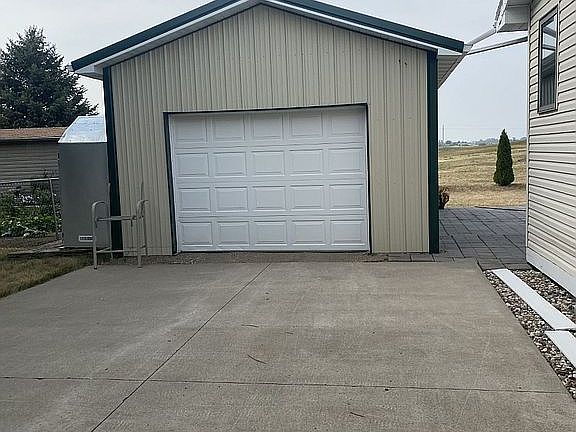 detached garage 16x24