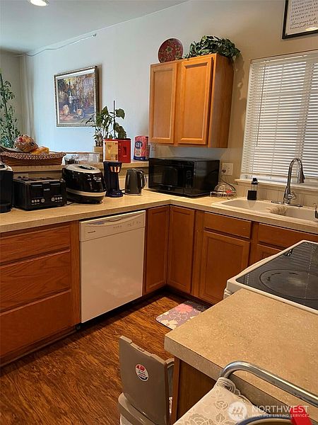 4th image of 7223 E G Street