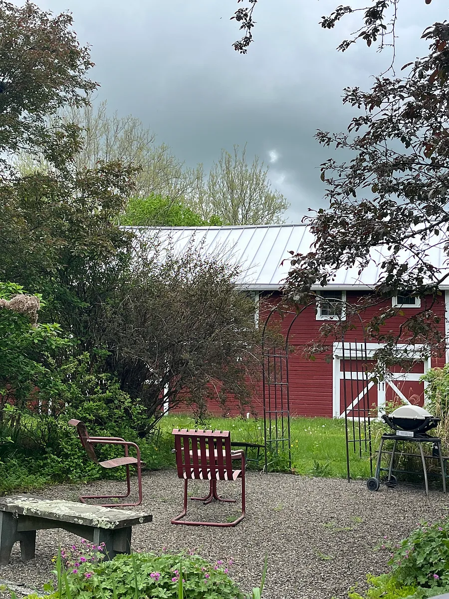 Outdoor sitting area and gardens - 674 County Route 7