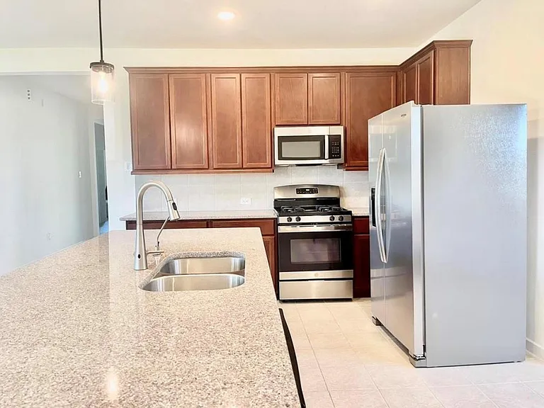 7802 Winter Hawk Cir — Photo 5