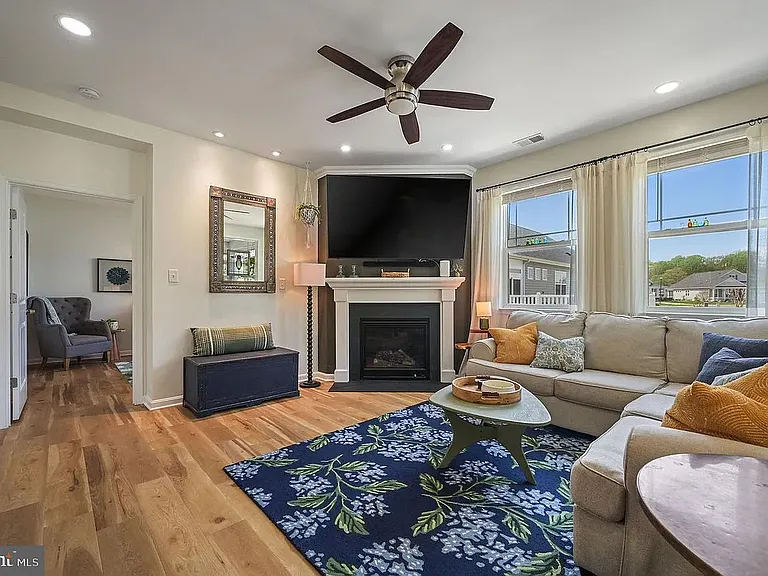 29670 Riverstone Dr — Photo 23