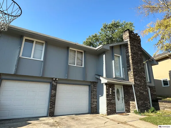 5612 N 115th Avenue Cir, Omaha, NE 68164