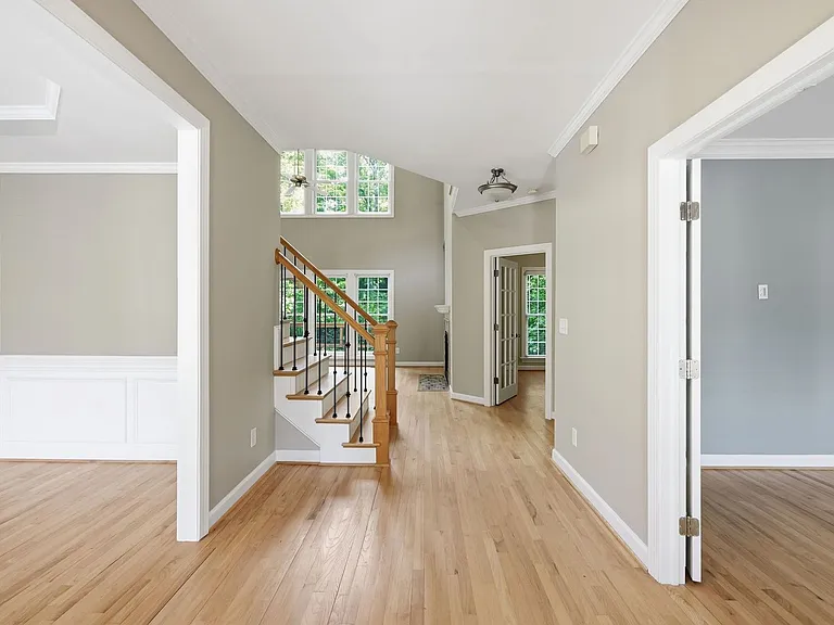 6 Bramerton Ct — Photo 4