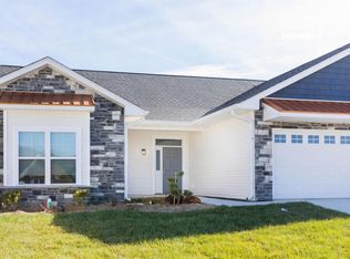 7901 S Westmead Dr, Newberry, IN 47449