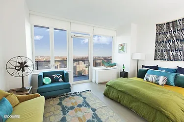 Rented by Red Apple Group