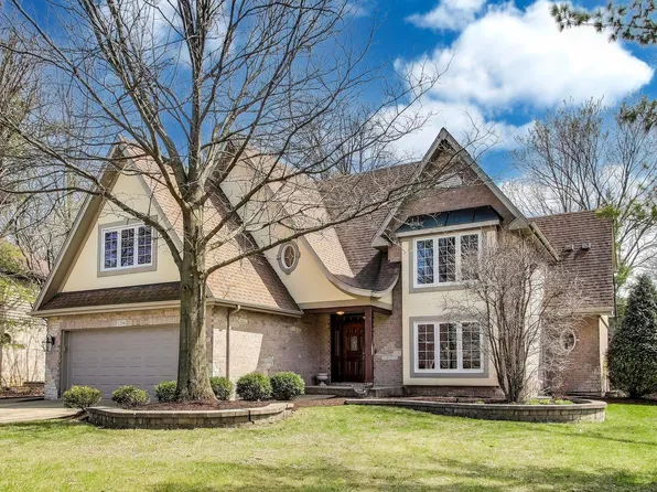 1204 Pleasant Pl, Lemont, IL 60439