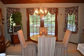 5th image of 2372 Picnic Woods Dr