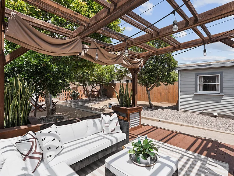 1736 Kearney Ave — Photo 26