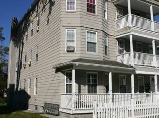 97 White St APT 1B, Bridgeport, CT 06610