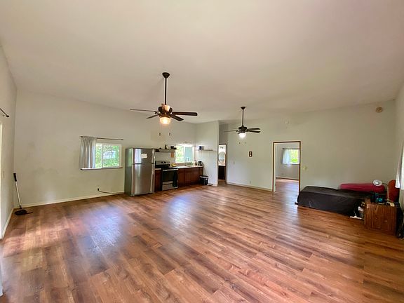 2nd image of 16-1606 37th Ave
