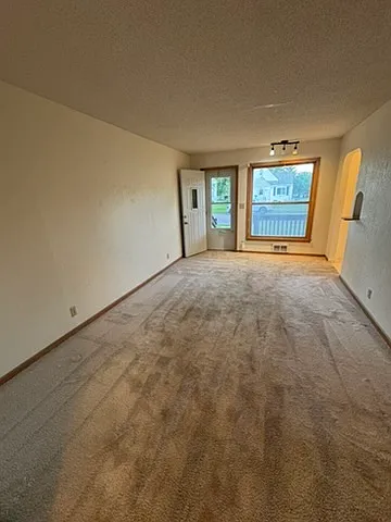 803 9th Ave NE #801 — Photo 2