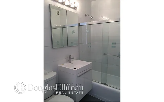 Rented by Douglas Elliman | media 23