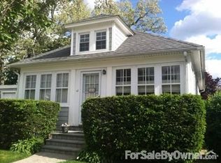 183 Plainview Rd, Hicksville, NY 11801