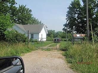 2nd image of 185 State Highway 64