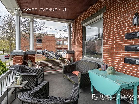 4th image of 2025 Delaware Ave #3