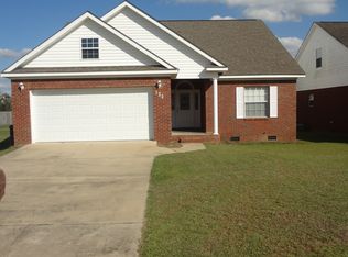 135 Princeton Dr, Dothan, AL 36301