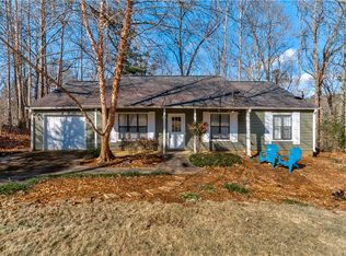 357 Knollwood Ln, Woodstock, GA 30188