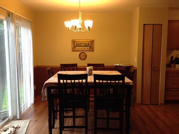 5th image of 106 96th Ave SE #B