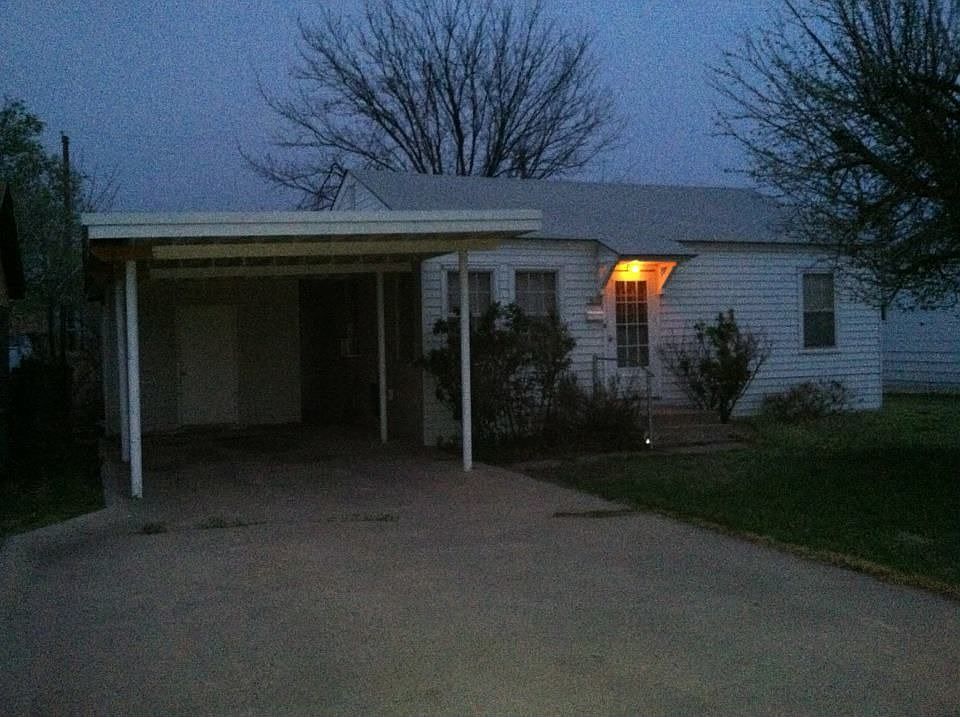 1st image of 206 Dolomita St