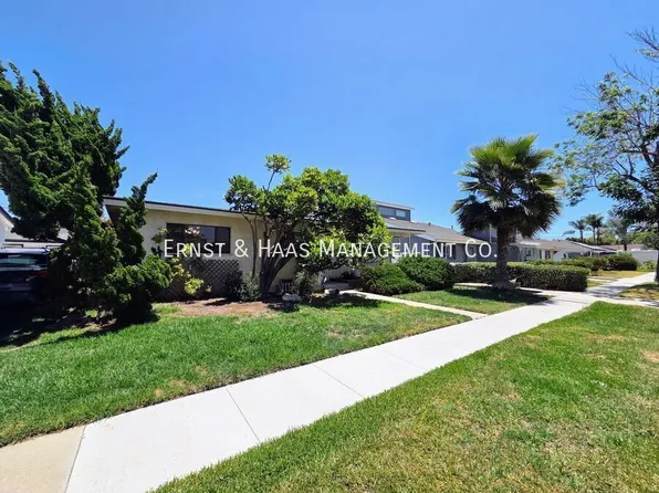 2080 Senasac Ave, Long Beach, CA 90815