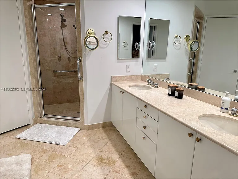 785 Crandon Blvd #803 — Photo 11