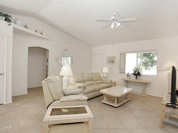 4th image of 3470 Mockingbird Dr