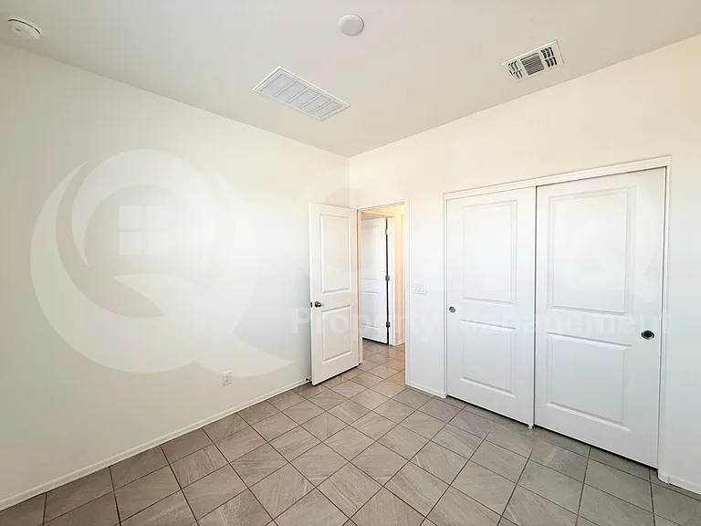 1477 E Chandler Ct — Photo 9