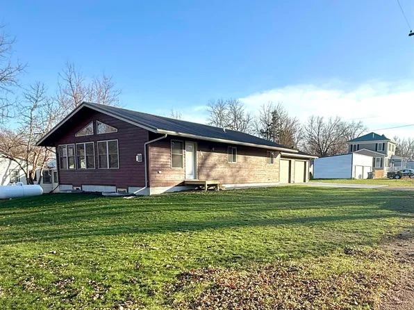 350 N Cherry Ave, Bridgewater, SD 57319