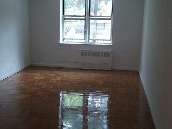 3rd image of 14467 41st Ave #128