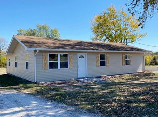 3168 S 25th Rd, Humansville, MO 65674