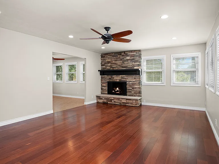 885 Eldorado Dr — Photo 10