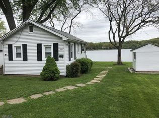 39 Dell Ave, Netcong, NJ 07857