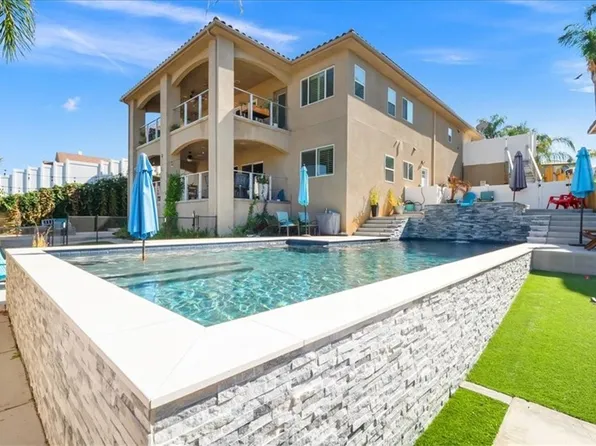 23140 Pretty Doe Dr, Canyon Lake, CA 92587