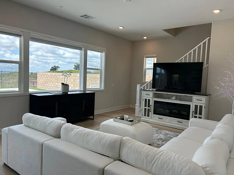 533 Serrano Summit Dr — Photo 5