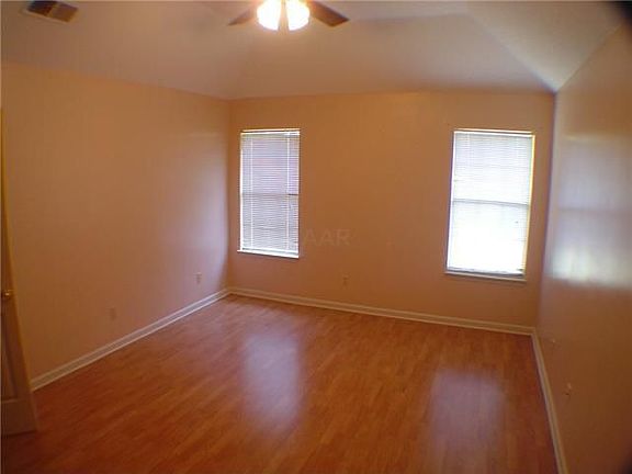 3rd image of 7097 Mirage Ln