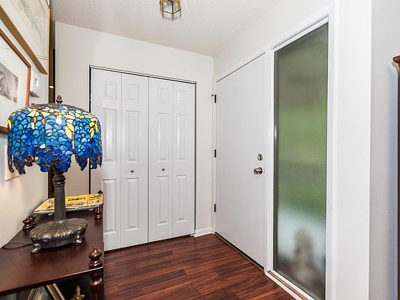 2nd image of 26 Catalonia Ct