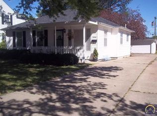 2006 SW Seabrook Ave, Topeka, KS 66604