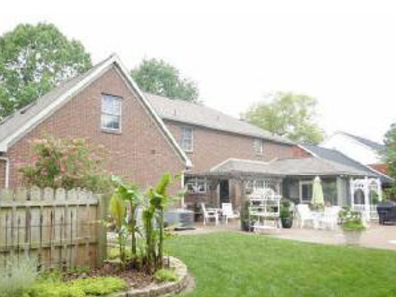 2nd image of 822 Greengate Ct