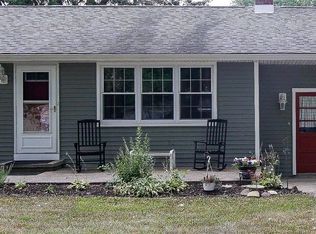 235 Heim Rd, Williamsville, NY 14221