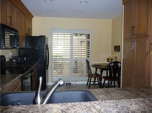 4th image of 13929 Clubhouse Cir
