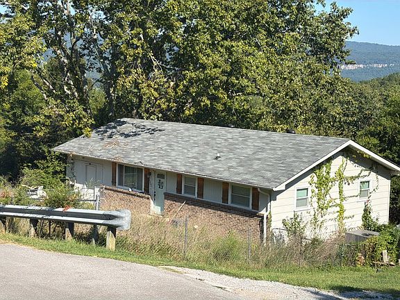 2nd image of 1251 Ridgeland Rd