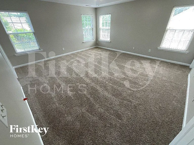 3741 Georgia Pond Ln — Photo 7