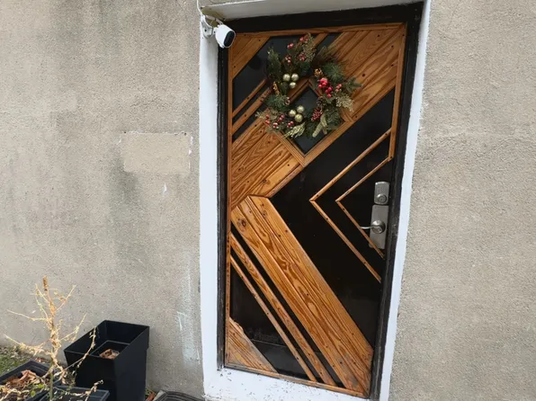 239 Morningside Avenue image 4 of 19