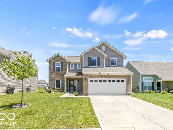 2581 Shadowbrook Trce, Greenwood, IN 46143