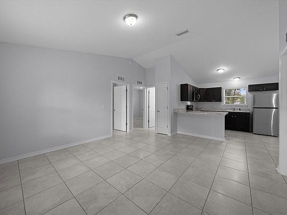 5th image of 6292 NW 64TH TERRACE