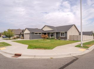1817 Troon Ave, Wenatchee, WA 98801