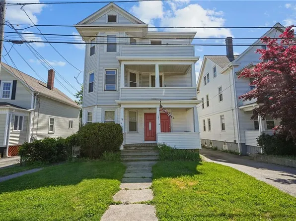 14-16 Brightridge Ave, East Providence, RI 02914